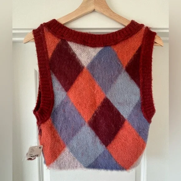 NWT Free People Argyle Quinn V-neck Wool blend Sweater Vest - Picture 10 of 10